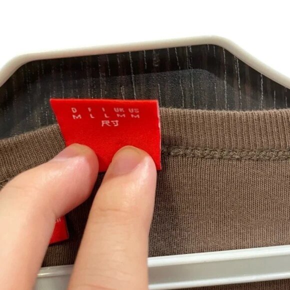 Espirit Women Long Sleeve Top - Picture 4 of 7